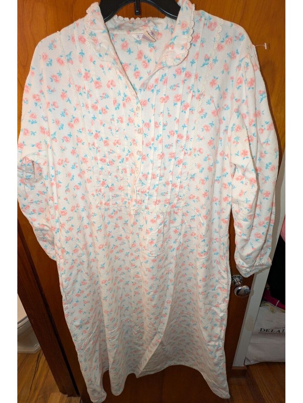 Vintage 1980s Women's Grannycore LS Nightgown Floral Pink Flannel Size Medium